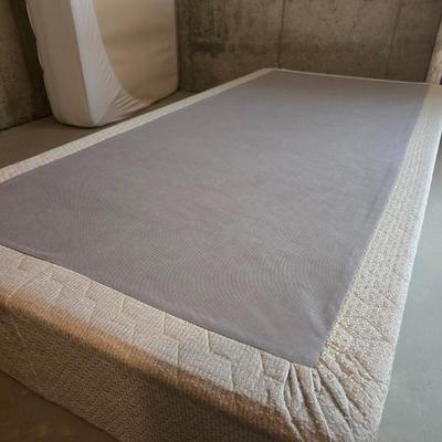TWIN SIZE MATTRESS SET WITH HEADBOARD