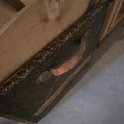 ANTIQUE TRUNK WITH SHELF