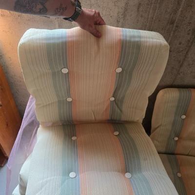 4 PATIO CHAIR CUSHIONS