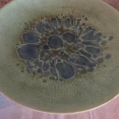 CERAMICS BY FREEDA FLOWER POT AND A BOWL ON A PEDESTAL