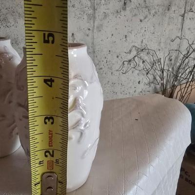 MCM SERVING DISH WITH A HANDLE AND 2 CLAY VASES