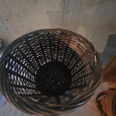 LONGABERGER AND OTHER BASKETS
