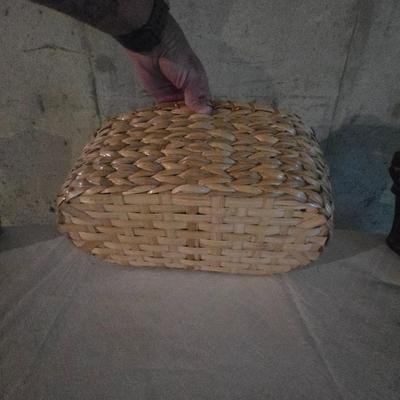 LONGABERGER AND OTHER BASKETS