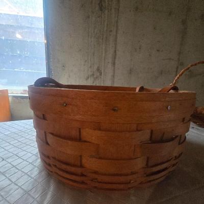 LONGABERGER AND A VARIETY OF OTHER BASKETS
