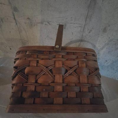 LONGABERGER AND A VARIETY OF OTHER BASKETS