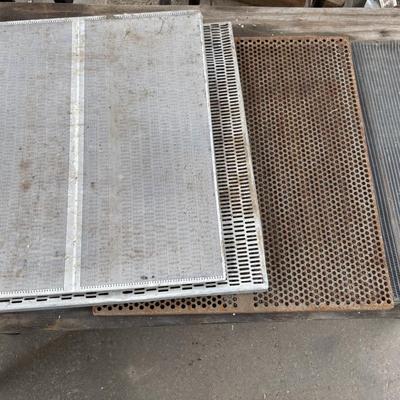 Screen Lot