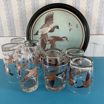 Drinking glasses w/Mallards&Ducks and platter