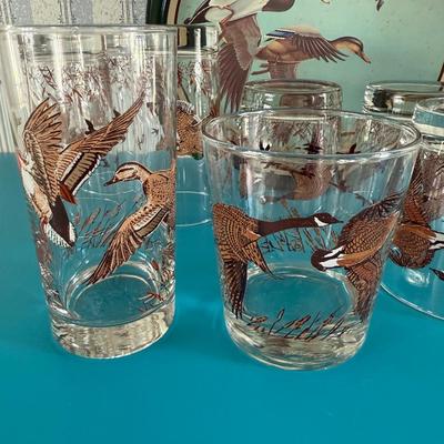 Drinking glasses w/Mallards&Ducks and platter