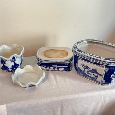 816 Two Blue and White Porcelain Cachepots