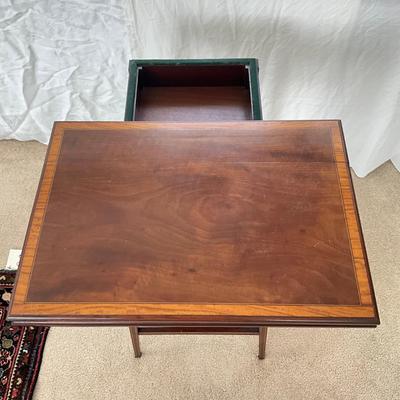 831 Antique Hepplewhite Style Mahogany Side Table With Green Fett