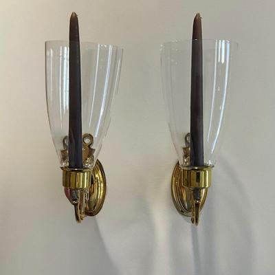 847 Pair of Brass WIlliamsburg Style Candle Sconces