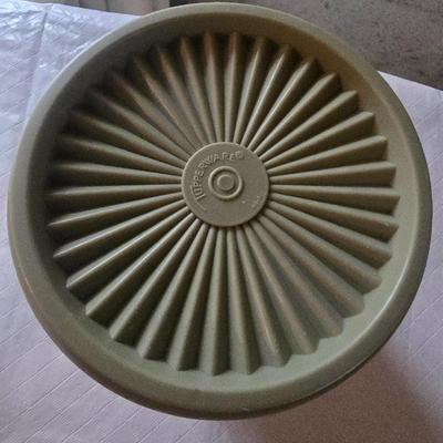 FOOD STORAGE CONTAINERS