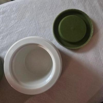FOOD STORAGE CONTAINERS