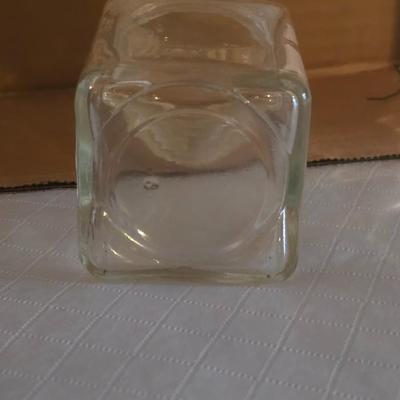 CERAMIC HOUSE HOT PLATE AND SEVERAL GLASS CANISTERS