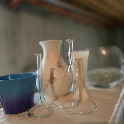 KAISER PORCELAIN VASE, MILK GLASS VASE AND MORE