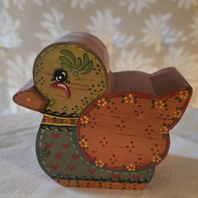 RANDOM KNICK KNACKS AND HOME DECOR