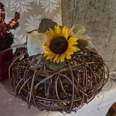 FALL/AUTUMN DECOR