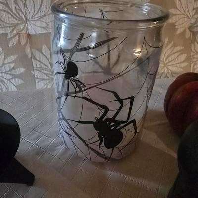 HALLOWEEN ITEMS AND A VARIETY OF CANDLES