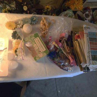 CRAFT AND SEWING ITEMS