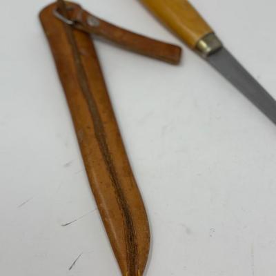 Sale Photo Thumbnail #12: 6 1/4” blade leather scabbard