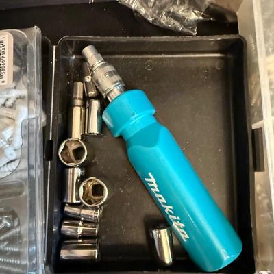 Makitia tools plus