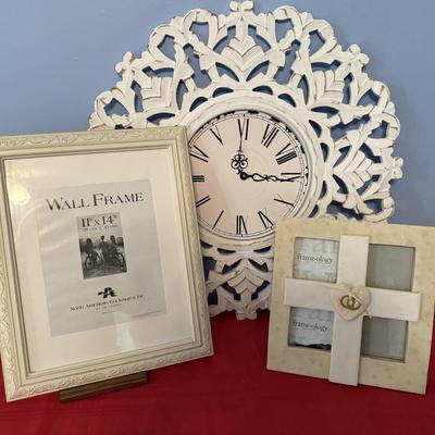 White clock, cream frame/decor