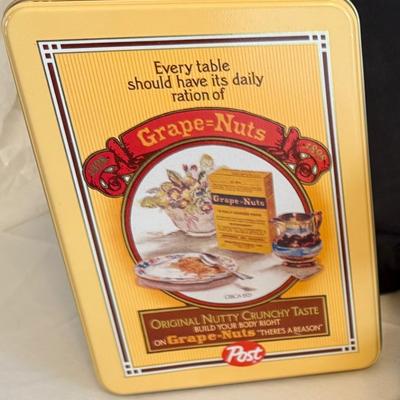 Vintage Items, Red ash trays