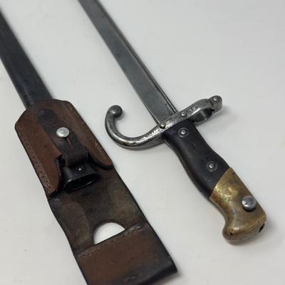 Sale Photo Thumbnail #102: Original antique French Model 1874 “Gras” bayonet, manufactured at the famous St. Etienne arsenal. c. 1877