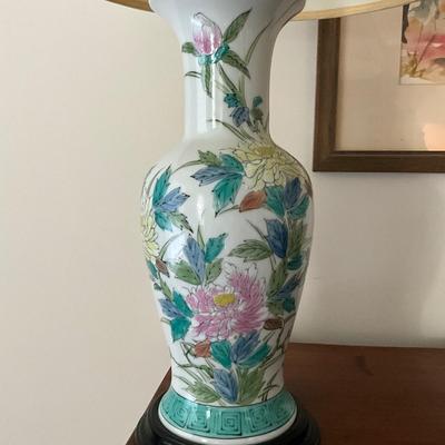 870 Chinese Floral Lamp