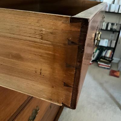 873 Antique Chippendale 4-Drawer Mahogany Dresser