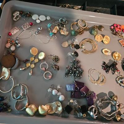 Sale Photo Thumbnail #1404