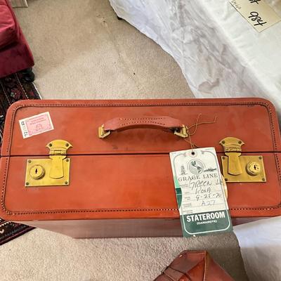 881 Pair of Towne Matching Leather Suitcases with Irish Linen Linings