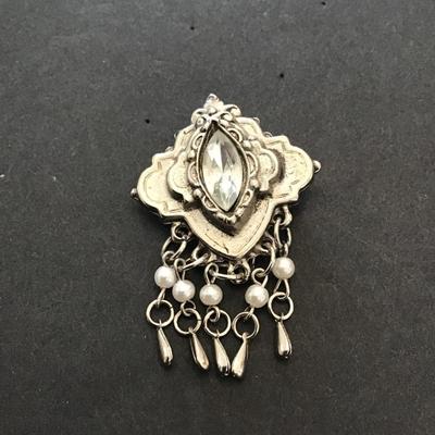 Antique silver tone, brooch with rhinestone