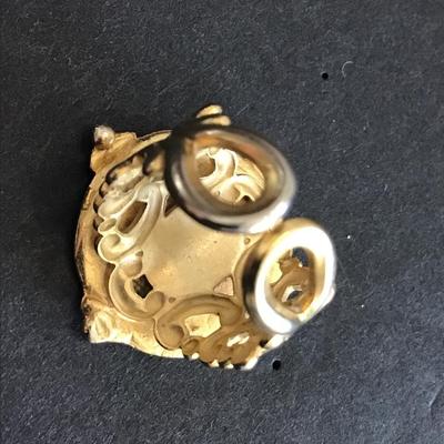 Fleur De Lis Ring. Open back