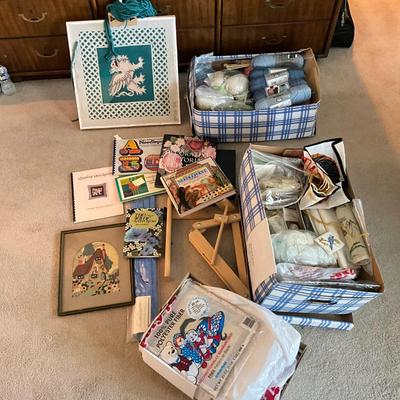707 Large Lot of Needlepoint & Needlepoint Supplies