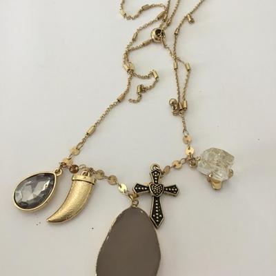 Super cute crystal charm slider necklace very nice very beautiful