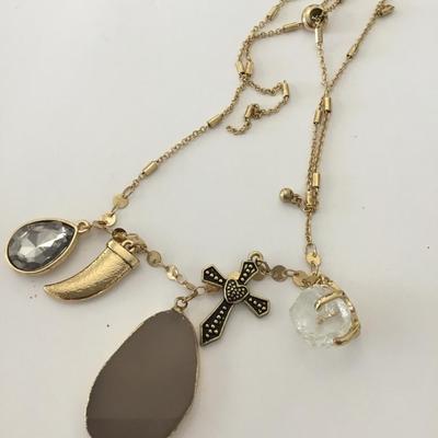 Super cute crystal charm slider necklace very nice very beautiful