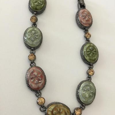 Beautiful vintage, Liz Claiborne multicolored bracelet