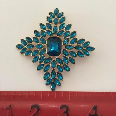 Large vintage, gold, tone brooch