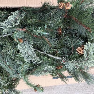 Christmas tree, 7ft with lights