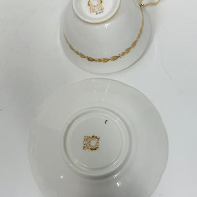 Sale Photo Thumbnail #95: Nice teacup and saucer in very good condition.
