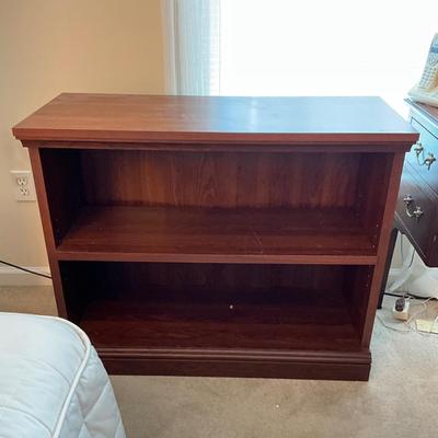 723 Bookshelf with Adjustable Shelves