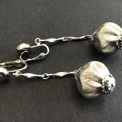 Sarah Coventry SilverTone Earring