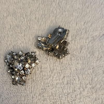 RHINESTONE AND BEADED JEWELRY