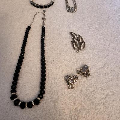 RHINESTONE AND BEADED JEWELRY
