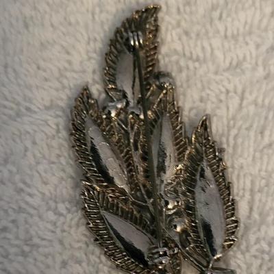RHINESTONE AND BEADED JEWELRY