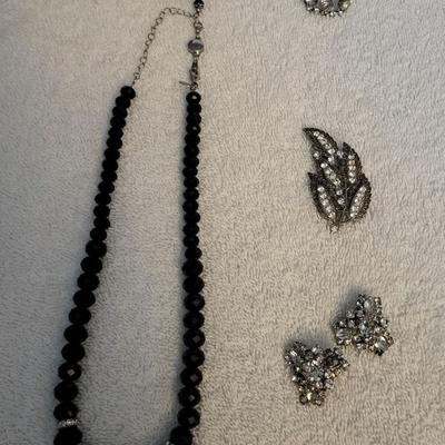 RHINESTONE AND BEADED JEWELRY