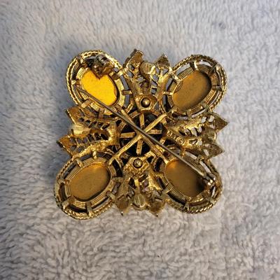 ART BROOCH AND OTHER VINTAGE JEWELRY
