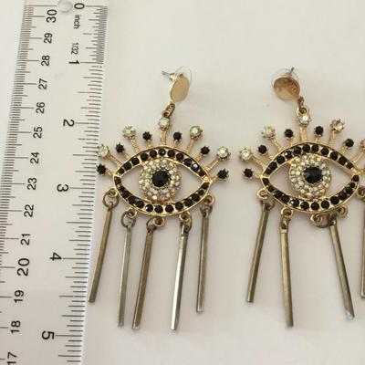Egyptian style statement earrings vintage