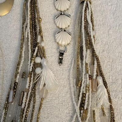 MULTI BEADED STRAND CHICO'S NECKLACE